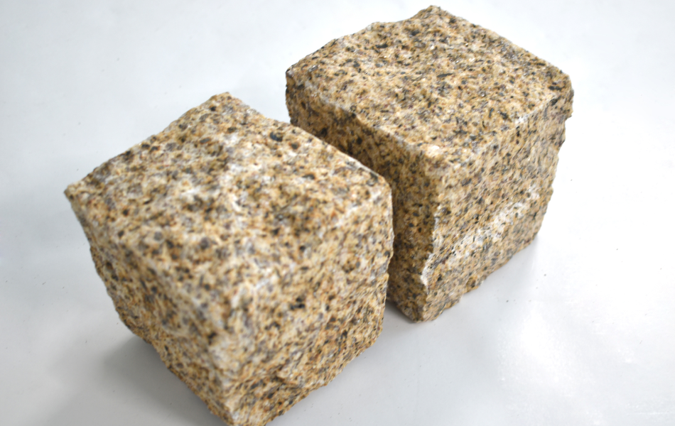Đ&aacute; Granite v&agrave;ng quay